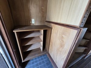 シューズボックス