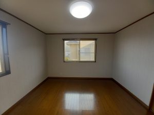 2階洋室8帖